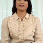 8年ぶりの肉棒を緊張気味に握る五十路熟女！一生に一度の初撮りAVの快感に没入する巨乳素人おばさんの破廉恥SEX！