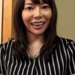 服の上からでもわかる美巨乳セレブ奥さまが刺激を求めてAV撮影に参加！愉しむSEXがしたいと本能丸出しぶっ飛び性交！