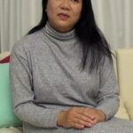 バツイチ六十路熟女！彼氏とのマンネリSEXに刺激を求めド迫力の爆乳を揺らしての本気SEX！