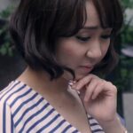 上品でハイセンスな奥様と言われ雑誌のアンケート調査に協力する事になった奥様…実は出会い系サイトで不倫を愉しむ不貞奥様でした…