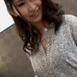 街で見かけた素敵な奥様にモデルになって欲しいとホテルに連れ込み下着モデルに！拒み切れない奥様にそのまま生で挿入して大量中出し！！