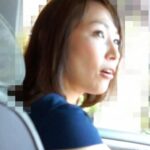 夫婦仲について聞きたいと綺麗な奥様にアドバイスを求め…ホテルの部屋で押さえられない感情が爆発！！押し倒しハメ撮り開始！奥様も欲求不満でイキまくる！！！