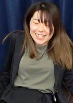 お持ち帰りされてきた巨乳ちゃん！意識の無い彼女のおっぱいで勝手にパイズリ！