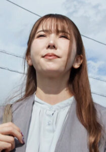 ある旅館の土地買収に訪れた美熟女の不動産セールスレディがドMな性癖開花のアブノーマルSEXにハマる！