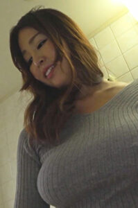 色気ムンムンの爆乳美女と真っ昼間からSEX三昧