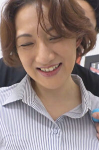 美白肌の上品熟女の本気セックス一部始終