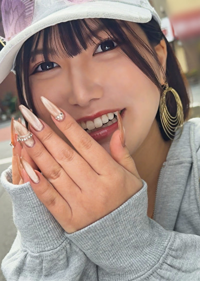 路上ナンパですぐにお持ち帰り出来ちゃって飲むと速攻ハメれる超尻軽ww友達や彼氏と遊びすぎて金なし→バイトしまくりで留年しちゃった金欠むちむちマゾJD あかりちゃん 23歳